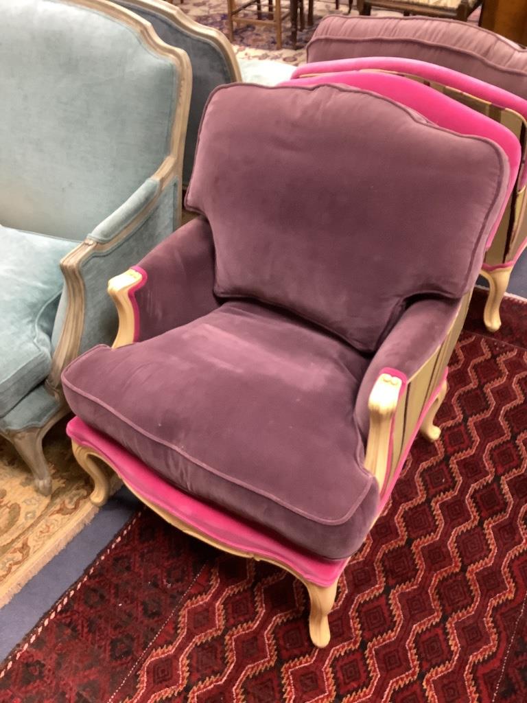 A pair of contemporary Wychwood design armchairs in Louis XVI style, width 70cm, depth 80cm, height 84cm